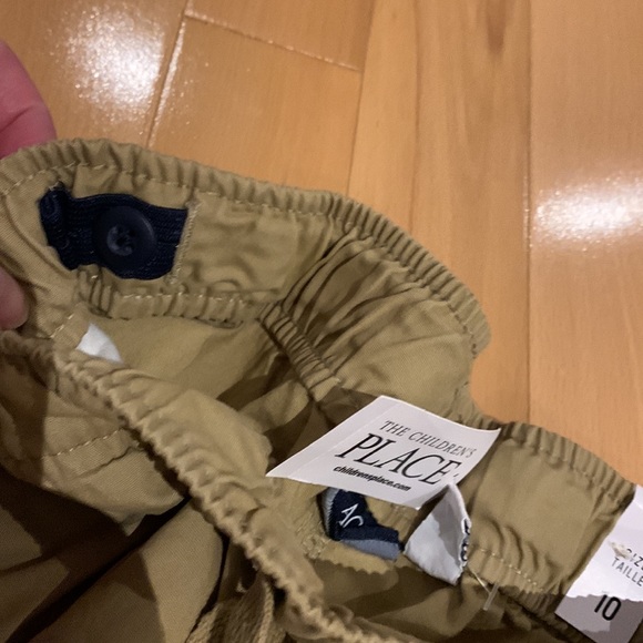 NWT Children’s Place boys Tan shorts - size 10 - Picture 7 of 11